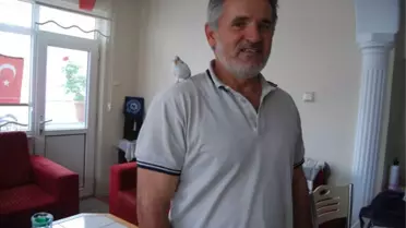 9 Gündür Aradığı Kuşuna Kavuştu