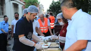 Şehidin Babaevi Önünde İftar