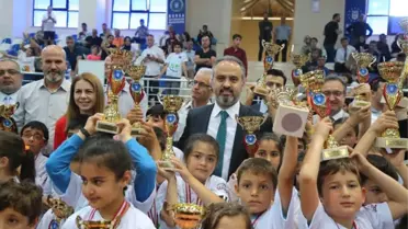 Okul Sporları'nda Ödül Heyecanı