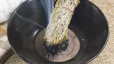 Evinizi Negatif Enerjiden Arındırmanın Yolları