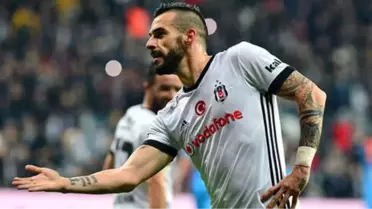 Negredo, Beşiktaş'tan Aldığı Ücrete Yakın Teklif Gelirse Takımdan Ayrılacak