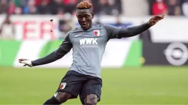 Beşiktaş, Alman Ekibi Augsburg'la Sözleşmesi Sona Eren Opare ile Anlaştı
