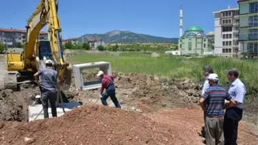 Gediz Belediye Başkanı Akçadurak, Yatırımları Yerinde İnceledi