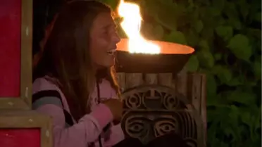 Gülmekten Kendini Yerlere Atan Merve Aydın Uzun Süre Toparlanamadı