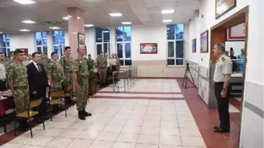 Orgeneral Akar, Erbaş ve Erlerle İftar Yemeğine Katıldı