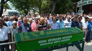 Trafik Kazasında Hayatını Kaybeden Genç Doktora Veda