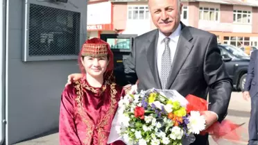 Vali Azizoğlu Çat'ta Kur'an Kursu Açılışı Yaptı