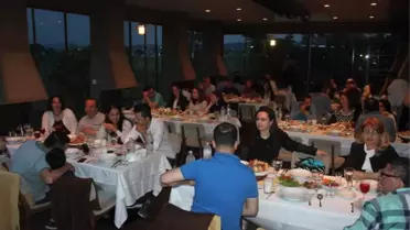 Doktorlar İftarda Buluştu