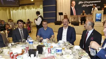 Kanaat Önderleri ve Muhtarlar İftarda Bir Araya Geldi