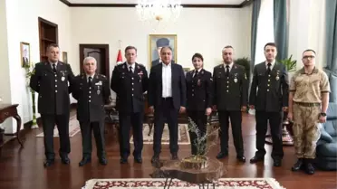 Jandarma'dan Vali Tekinarslan'a Ziyaret
