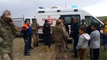 Muş'ta Hayatı Felç Eden Sel, Biri Zihinsel Engelli 2 Çocuğu Hayattan Kopardı!