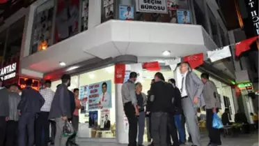 Van'da AK Parti ile CHP'liler Arasında Gerginlik