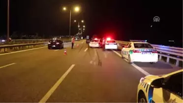 Otomobil Kamyona Çarptı: 9 Yaralı