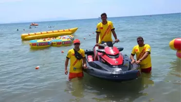 Sarımsaklı Plajlarında Vatandaşların Can Güvenliği İtfaiyeye Emanet