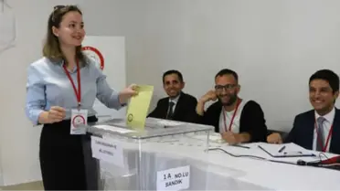 Yurt Dışında ve Gümrüklerde 1 Milyon 227 Bin Seçmen Oy Kullandı