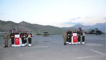 Hakkari'de Askeri Araca Roketli Saldırı: 2 Şehit, 1 Yaralı (2)