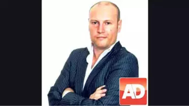 'Advocaat'tan Farklı'