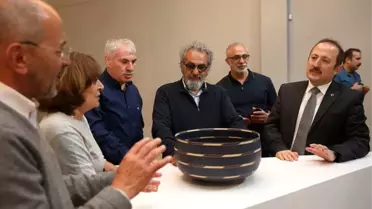 Vali Pehlivan 'Toprak' Sergisinin Ön İzlemesine Katıldı