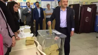Fikri Işık, Oyunu Kullandı