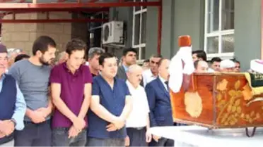 İş Makinesinin Altında Kalan 3 Tekerlekli Bisikletin Sürücüsü Kadın Öldü (2)