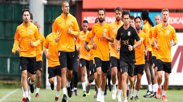Galatasaray, Yeni Sezonun İlk Antrenmanını Gerçekleştirdi