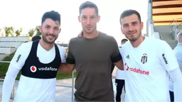 Beşiktaş'ın Eski Futbolcusu Holosko, Siyah-Beyazlıların Kampını Ziyaret Etti