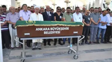 Müzisyen Metin Kor'un Cenazesi Ankara'da Toprağa Verildi