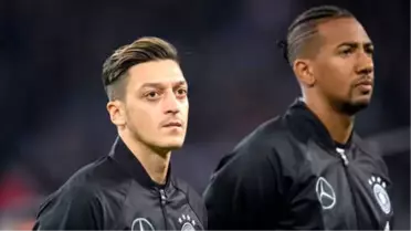 Boateng'den Mesut'a Destek: 'O Bir Sanatçı, Savaşçı Değil'