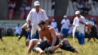 Muratpaşa'nın Pehlivanları Kırkpınar'da
