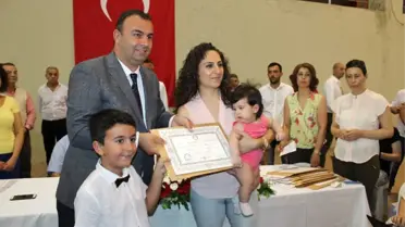 Meclis'te Yemin Ederken Kardeşinin Ölüm Haberini Aldı