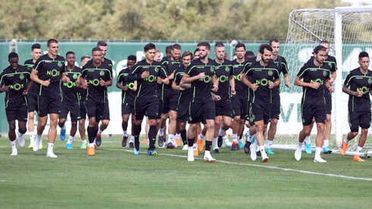 Fenerbahçe'nin İstediği Bas Dost, Sporting Lizbon'un Kamp Kadrosunda Yer Almadı