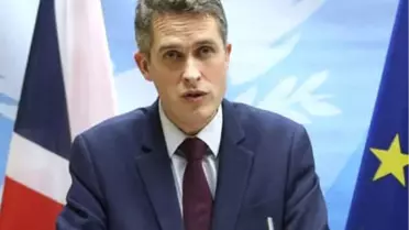 İngiltere Savunma Bakanı Williamsson, Rusya'yı İngiliz Vatandaşlarını Zehirlemekle Suçladı