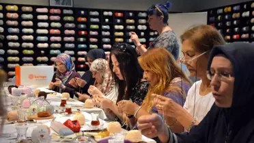 Bağcılarlı Kadınlar Lösemili Çocuklar İçin Bez Bebek Ördü