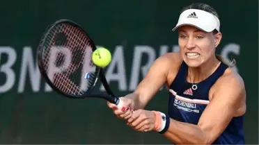Wimbledon'da Şampiyon Kerber
