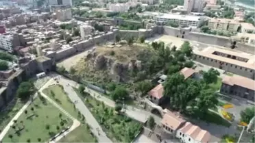 Diyarbakır'ın 'Kalbi' Ortaya Çıkarılıyor