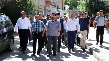 Başkan Mahallemizde Çalışmalarını Sürdürüyor