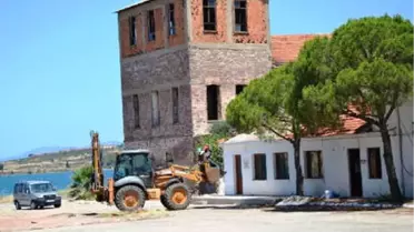Ayvalık'ta Tarihi Zeytinyağı Fabrikası Yaşam Merkezi Olacak