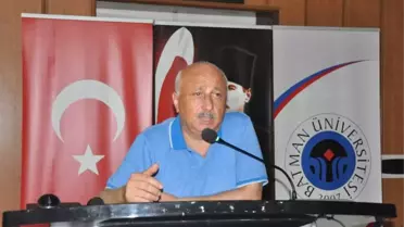 Batman Üniversitesi'nde '15 Temmuz Direnişi ve Milli Mücadele Ruhu' Konferansı