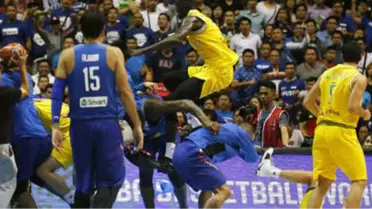 Olaylı Maçta 13 Basketbolcuya Ceza