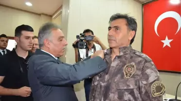 Vali Toprak: '2,5 Yıl Önce Polisimiz Araçlarından İnemiyordu'