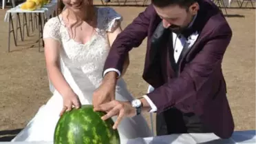 Gelin ve Damat Festivale Gelip, Kavun- Karpuz Kesti