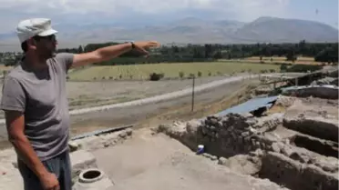 Niğde'de Bulunan Tapınak, Genç Pers Dönemine Ait