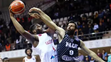 Gaziantep Basketbol'da Carter ile Devam Kararı