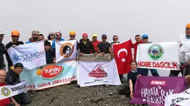Türkiye'nin En Yüksek Rakımlı Dağcılık Şenliği Erzincan'da Yapıldı