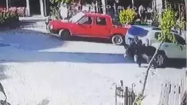 Yaşlı Vatandaş Yolun Karşısına Geçerken Otomobilin Altında Kaldı