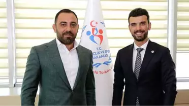 Kenan Sofuoğlu, Gençlik ve Spor Bakan Yardımcısı Hamza Yerlikaya'yı Ziyaret Etti