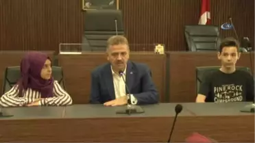 Lgs'de Başarı Gösteren Öğrencilere Ödül