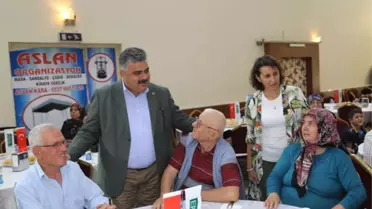 Başkan Özgüven, Hacı Adaylarıyla Bir Araya Geldi