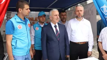 Vali Kamçı'dan Türkiye Diyanet Vakfı'na Kurban Bağışı