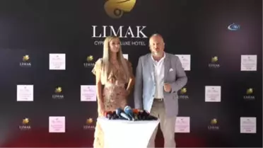 Paris Hilton: 'Güzelliğimin Sırrı Annem'